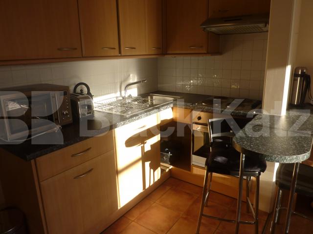 			NEW INSTRUCTION, Studio Apartment, 1 bath, 1 reception Studio			 Belgrave Gardens, ST JOHNS WOOD 